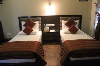 OYO Premium Dwarka Sector 7 OYO Premium Dwarka Sector 7