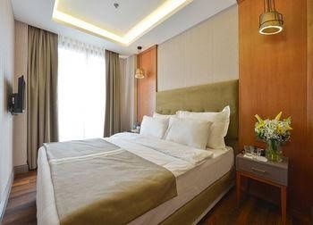 Blueway Hotel City2