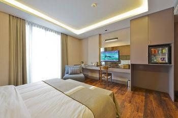 Blueway Hotel City3