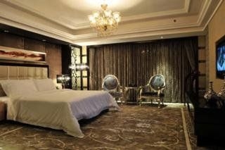 Vienna South Railway Station Hotel4