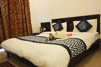 OYO Rooms Ghaziabad Opulent Mall4