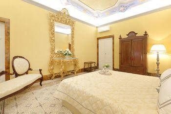 Piazza Pitti Palace2