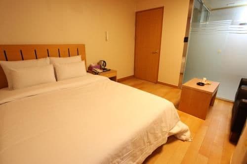 Business Double Room