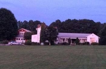 The Farmhouse Inn1
