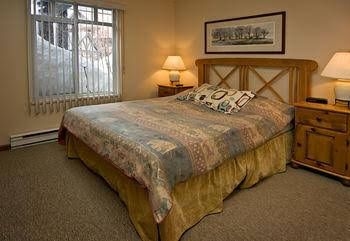 Westwind Properties at Stoney Creek Sunpath4