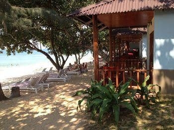 ออเรนจ์ รีสอร์ต (Orange Resort)1