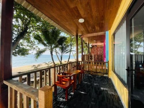 Superior Bungalow - Beachfront