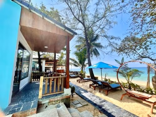 Superior Bungalow - Beachfront