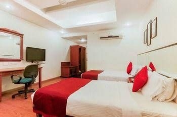 Zo Rooms Lakdi Ka Pool4