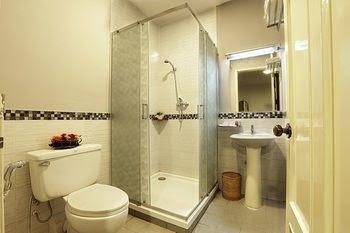 Goodliff Guest House3