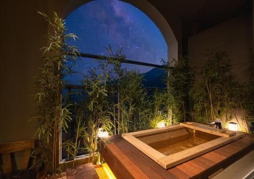 Deluxe Spa