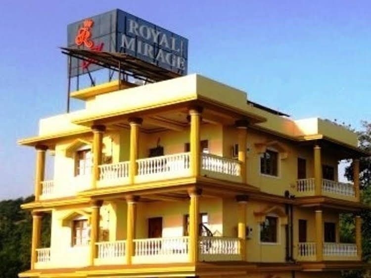 Royal Mirage Boutique Morjim2