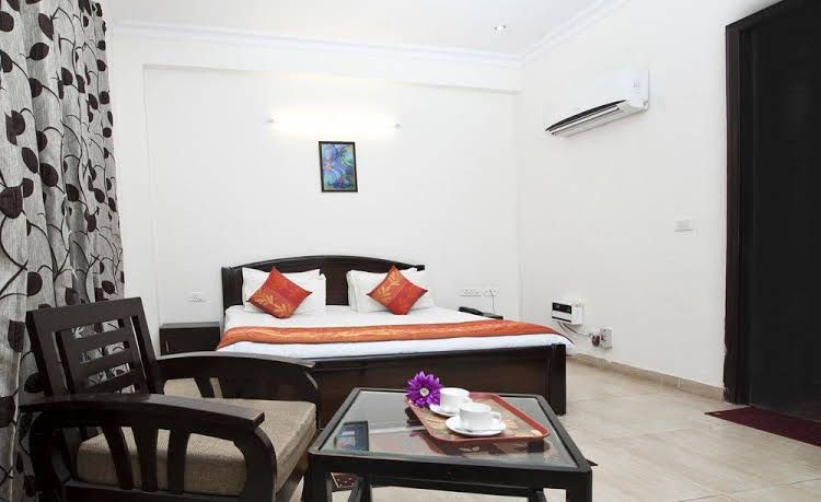 OYO Rooms Noida Electronic City1