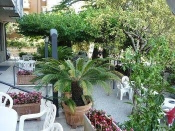 Hotel Montecarlo4