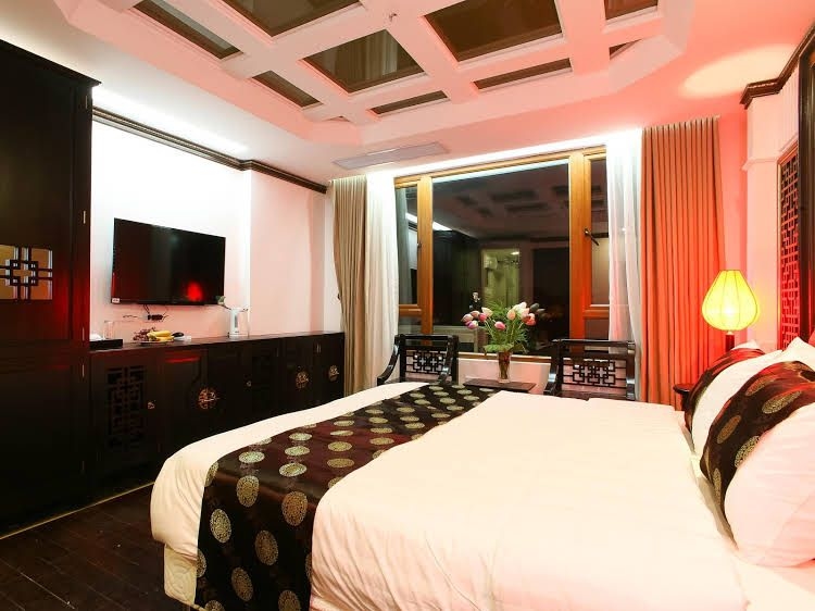 Church Legend Hotel Hanoi1