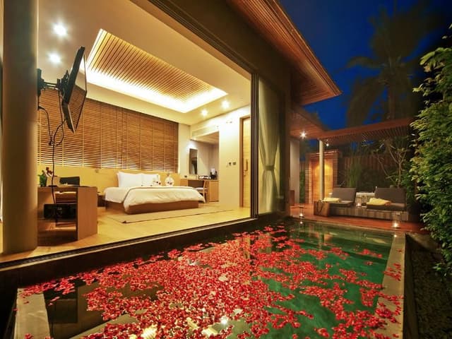 VILLA DELUXE
