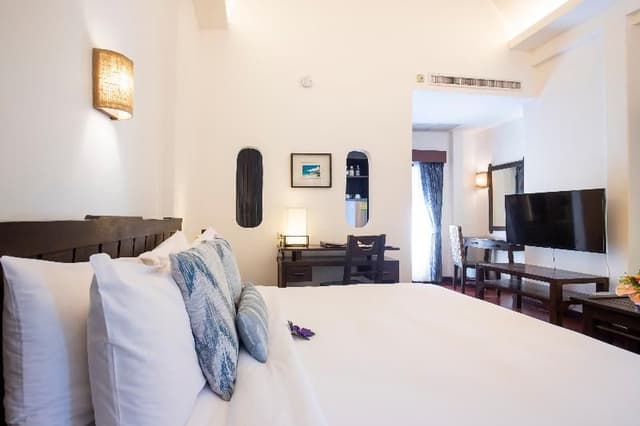 VILLA DELUXE