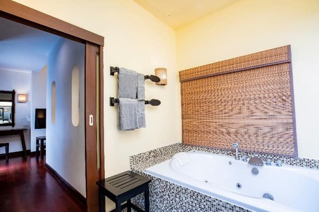 VILLA DELUXE