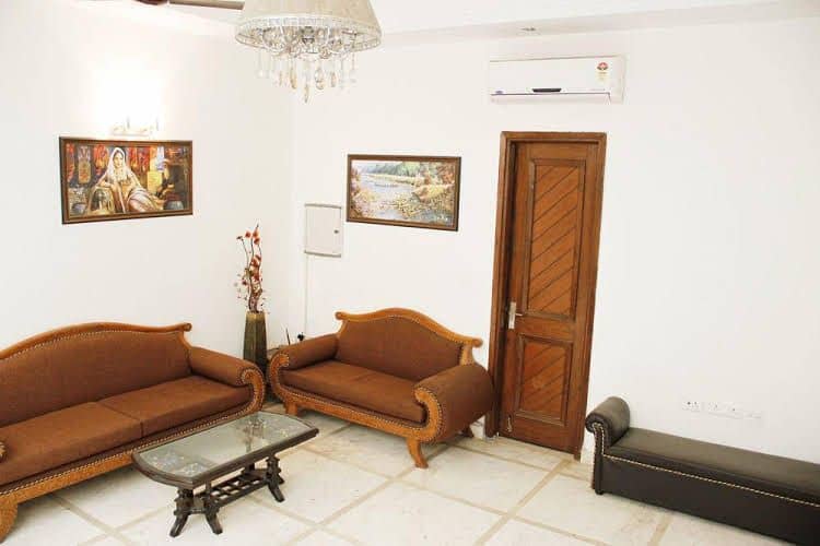 OYO Rooms Noida City Centre 208 OYO Rooms Noida City Centre 208