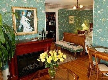 Vintage Towers B&B0