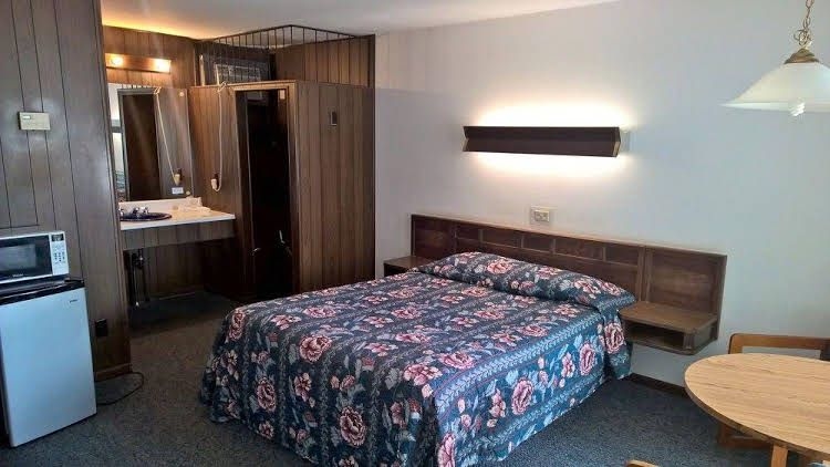 Blue Haven Motel1