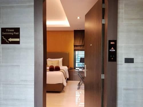 Executive Suite