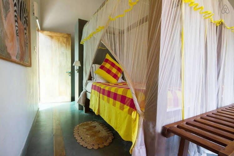 Mihiri Beach House3