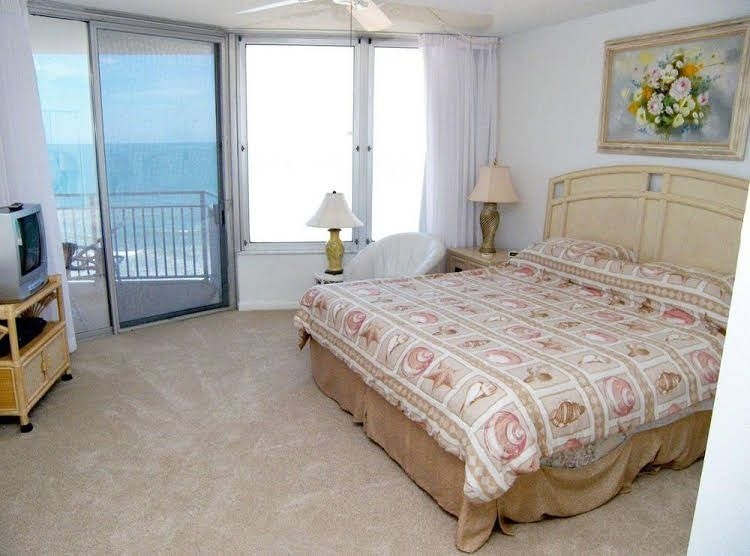 Surfside Club North Condominium2