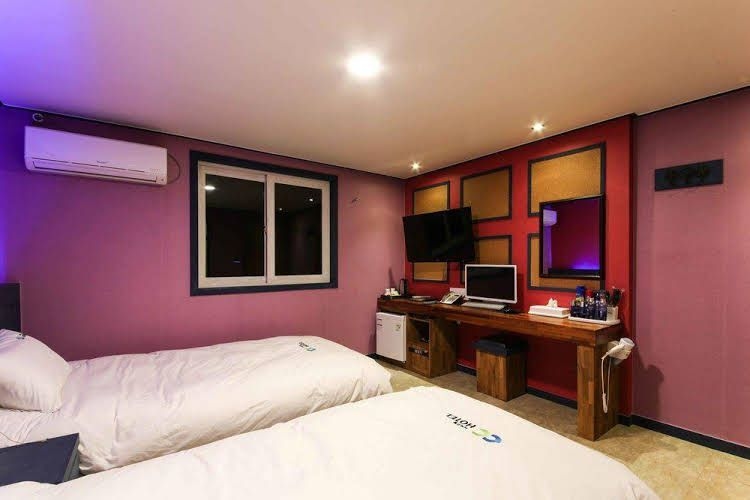 CC Business Hotel2