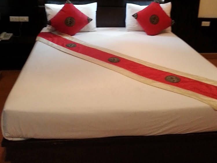 Legacy Eight Inn1