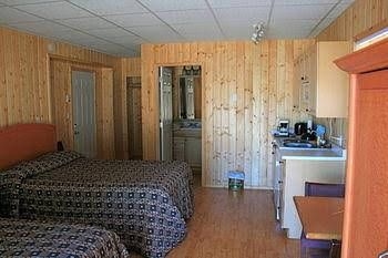 Harbourside Lodge1