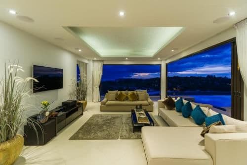 Villa with Sea View