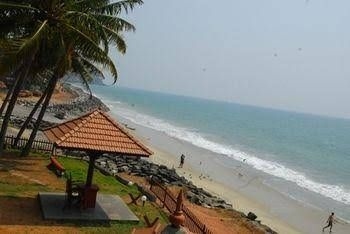 Blue Water Beach Resort4