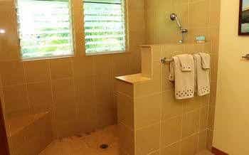 Molokai Vacation Properties - Hale O Pu Hala