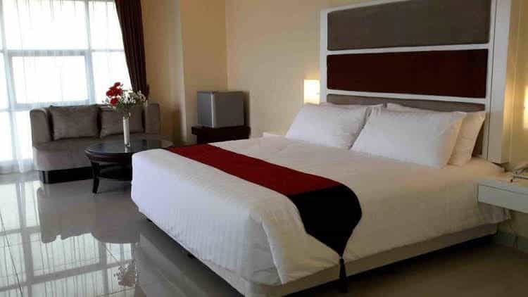 Metro Suites Metro Suites