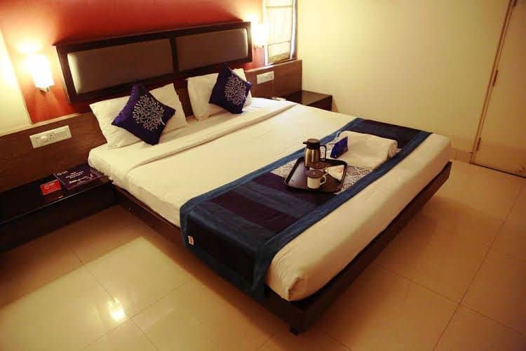 OYO Premium Shirole Road OYO Premium Shirole Road