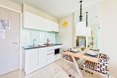 Deluxe Double Room with Pool View