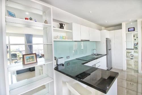 Deluxe Suite for 6 person with Sea View