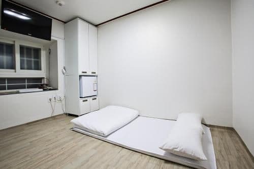 Korean-Style Double Room