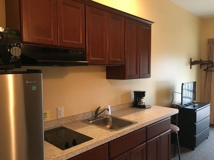 Brinton Suites2