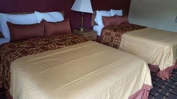 Royal Inn2