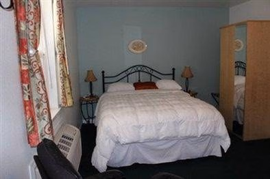 Sierra Mountain Inn2