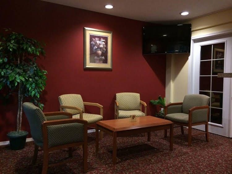 Sahara Suites1