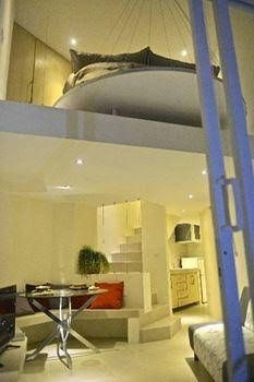 Lory House3