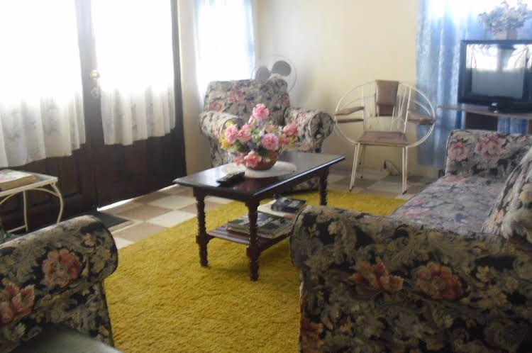 Judy's Furnished Apartment0