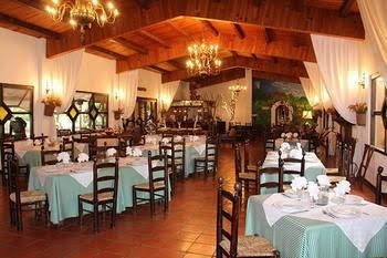 Hotel Rancho el 70