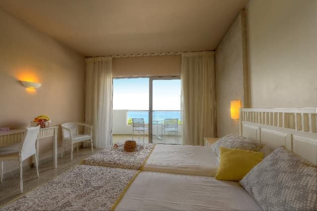 FAMILY ROOM SUPERIOR SEA VIEW