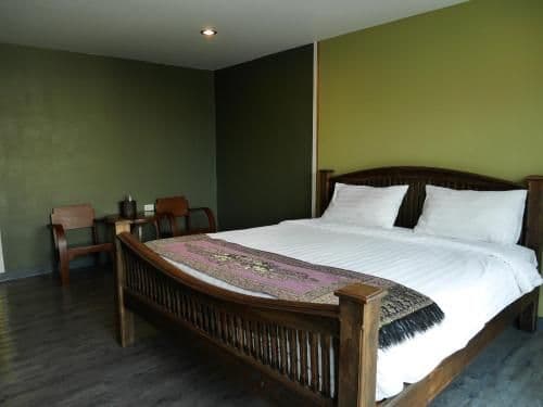 Superior King Room