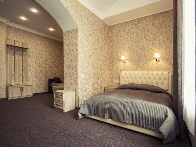 JUNIOR SUITE CAPACITY 1
