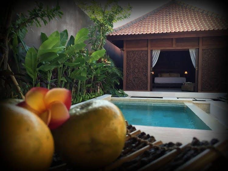 Sri Abi Ratu Villa2